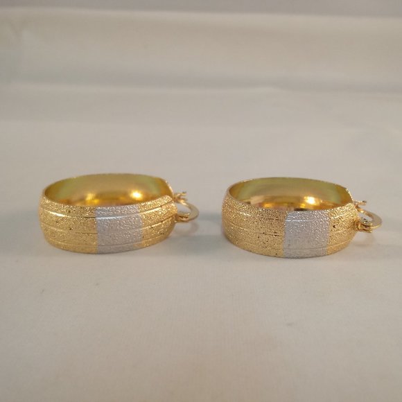 18K Yellow Gold Filled Etched Frosted Textured Hoop Earrings 31mm Party Gift - Picture 2 of 4